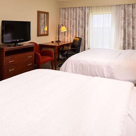 Hampton Inn By Hilton Litchfield Extérieur photo