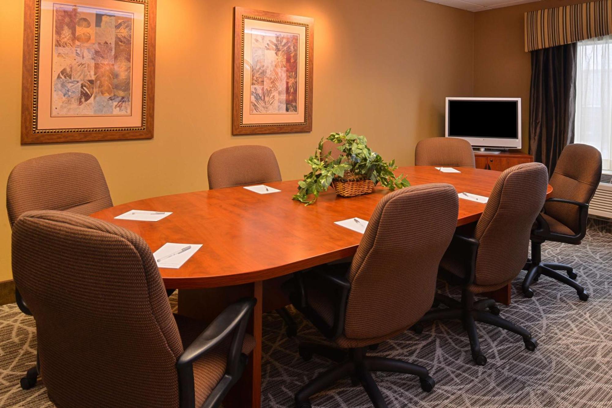Hampton Inn By Hilton Litchfield Extérieur photo