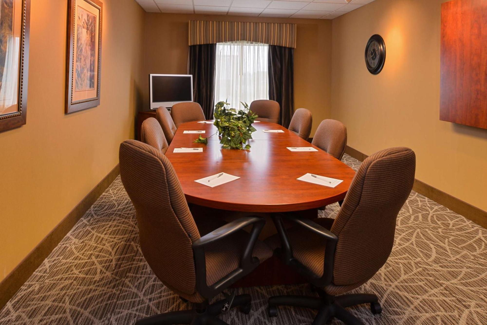Hampton Inn By Hilton Litchfield Extérieur photo