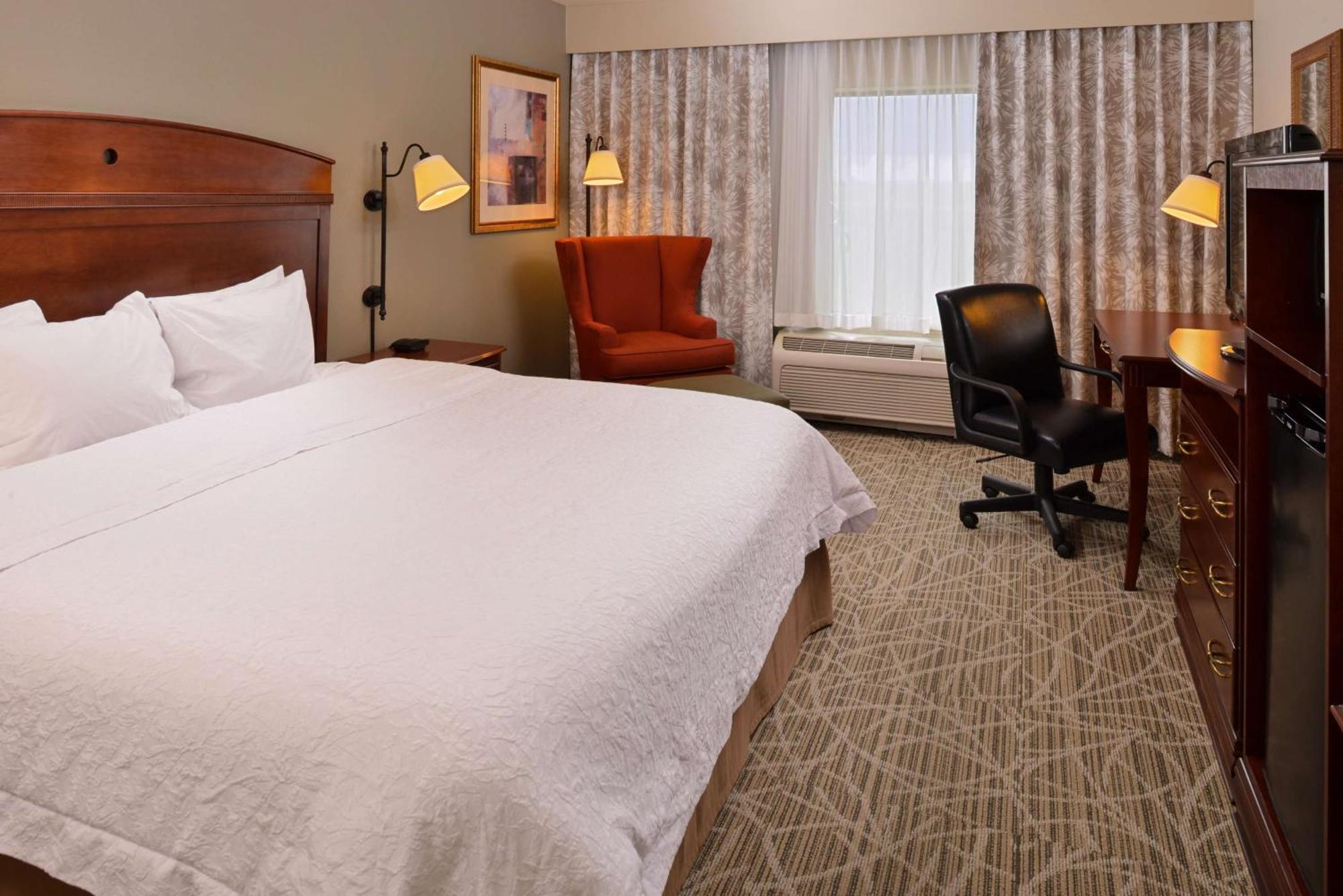 Hampton Inn By Hilton Litchfield Extérieur photo