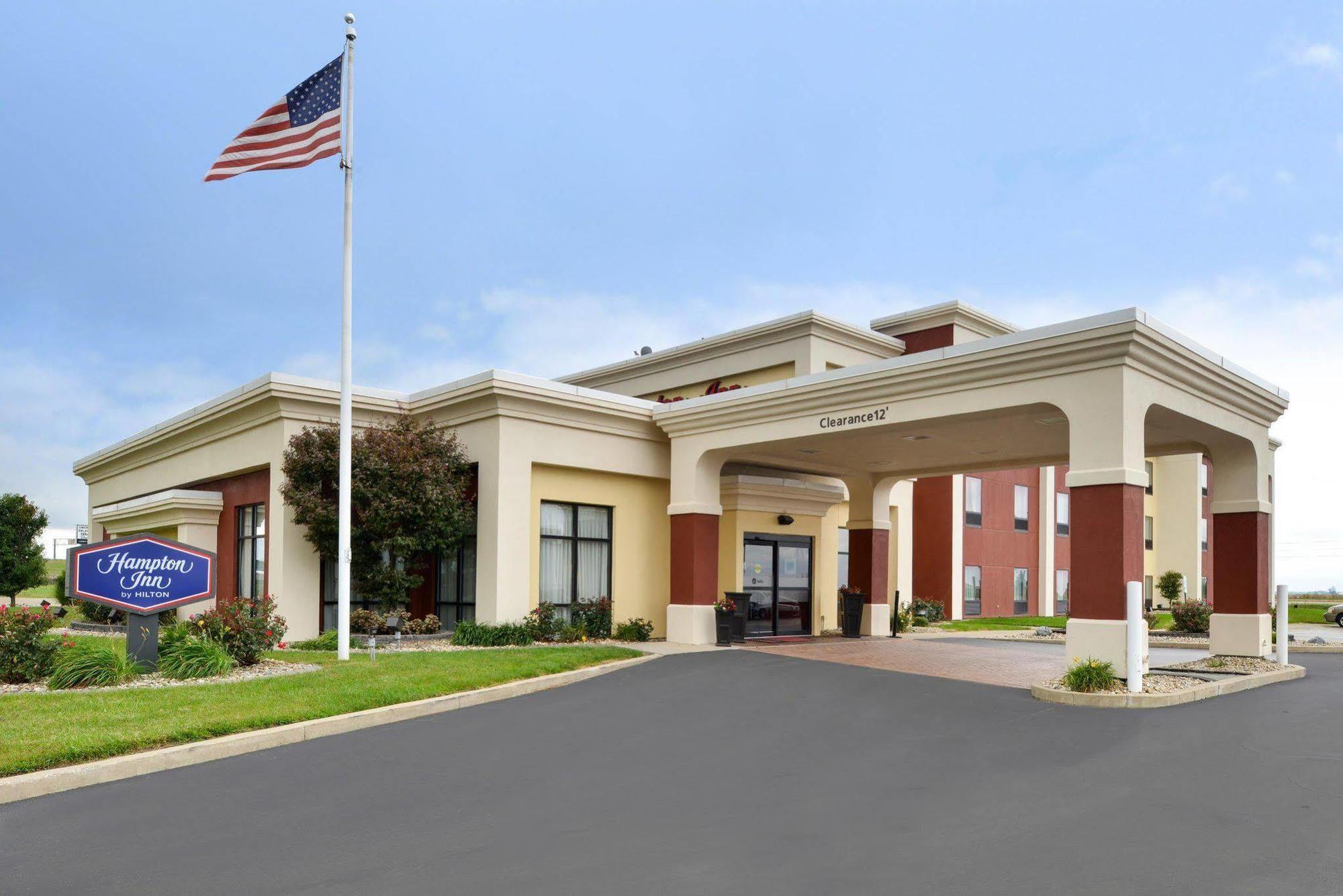 Hampton Inn By Hilton Litchfield Extérieur photo