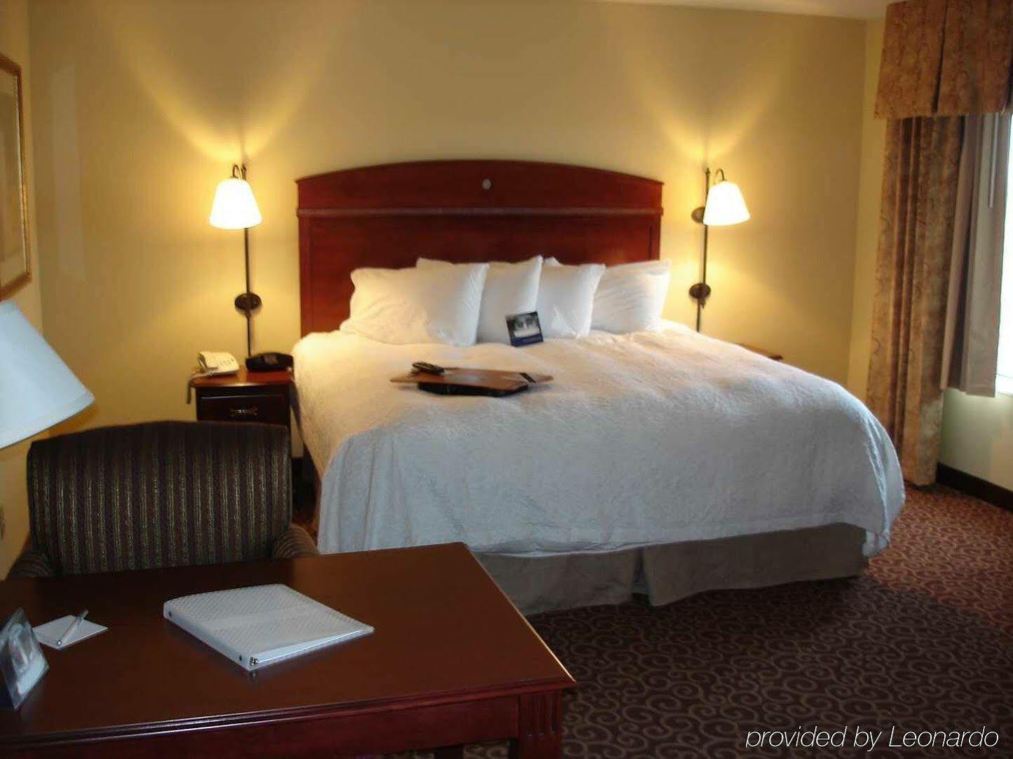 Hampton Inn By Hilton Litchfield Chambre photo